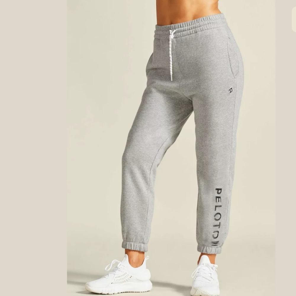 PELOTON CHIC JOGGER SWEATPANTS NEW WITH TAGS - Picture 1 of 5